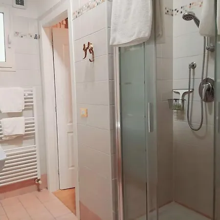 Apartamento Charme In Righi Bolonia